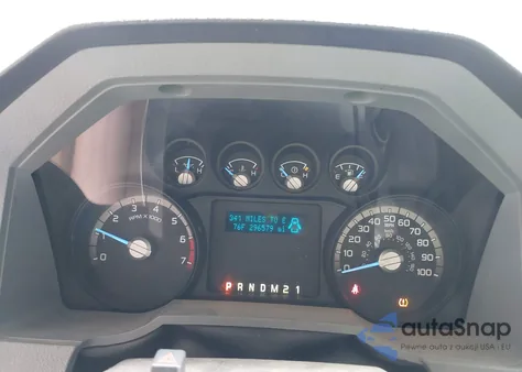 2011 Ford F-350 Xl z USA, uszkodzony, nr VIN 1FDBF3B65BEB59060